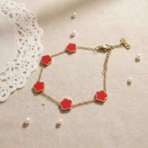 Mini Red Clover Bracelet